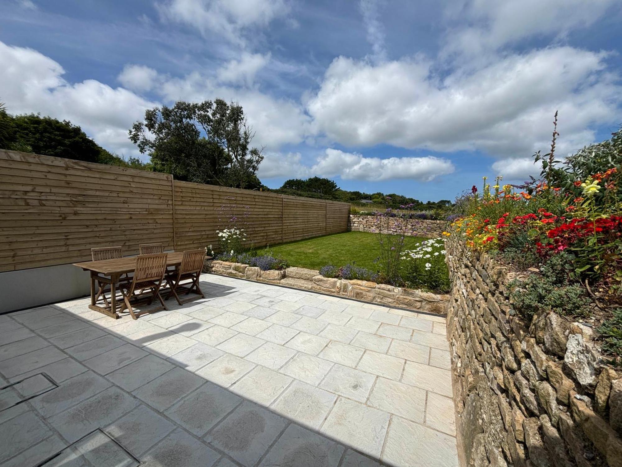 Holiday home Meadow View Barn, Rural St Ives, Cornwall. Brand New 2 Bedroom Idyllic Contemporary With Log Burner. *