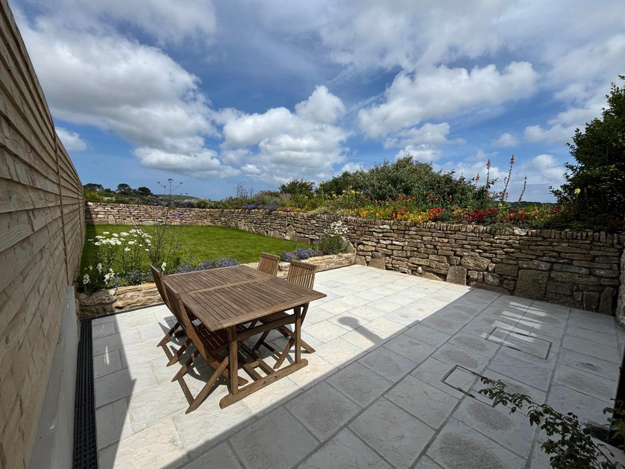 Meadow View Barn, Rural St Ives, Cornwall. Brand New 2 Bedroom Idyllic Contemporary With Log Burner. Holiday home